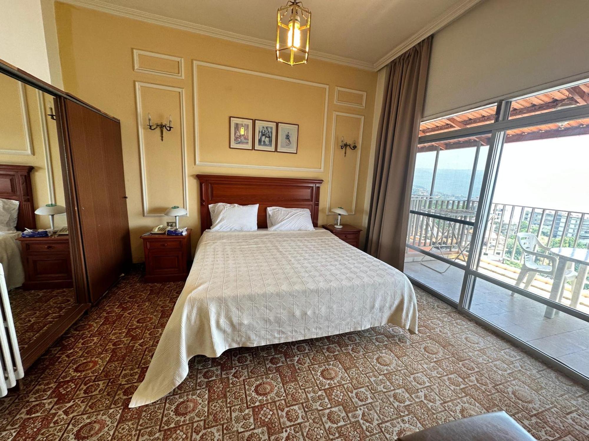 Отель Le Crillon Броумана Экстерьер фото